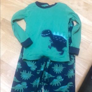 2 piece dinosaur pajama set